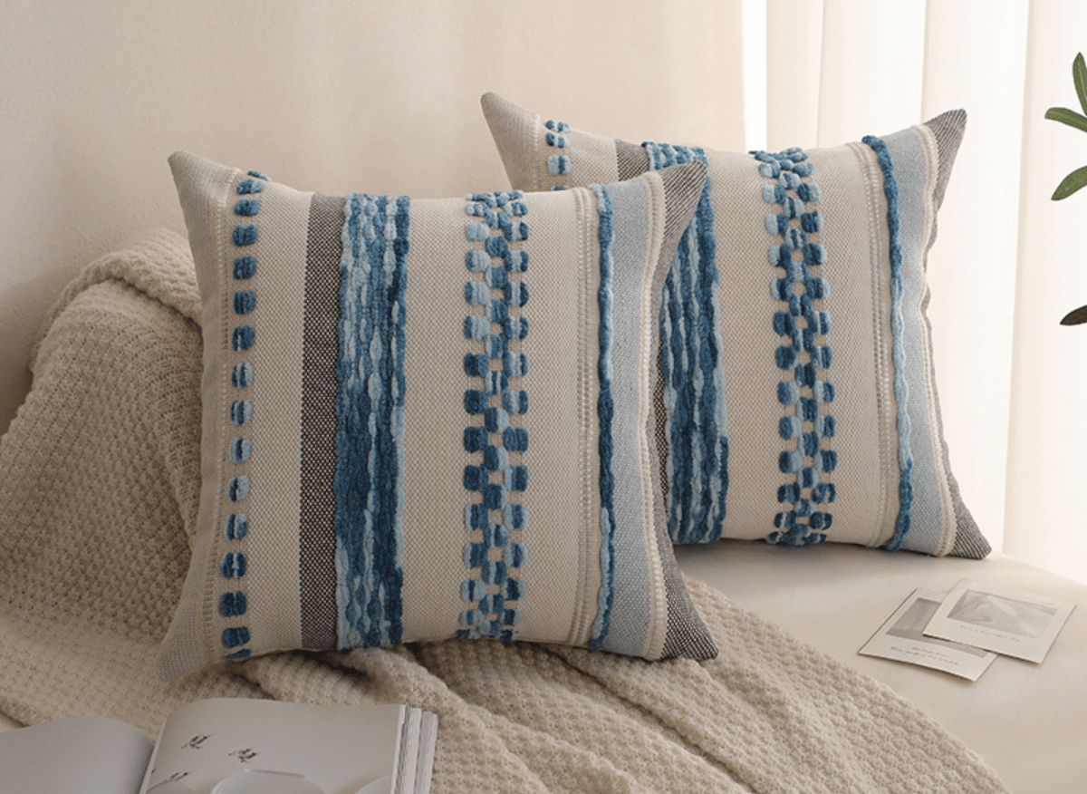 Coussin texturé bleu et blanc écru 45x45 cm NEXUS