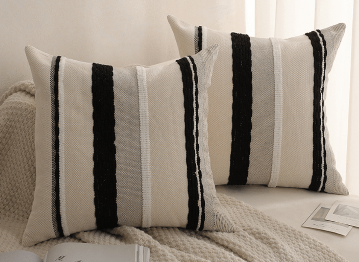 Coussin texturé noir et blanc écru 45x45 cm NEXUS