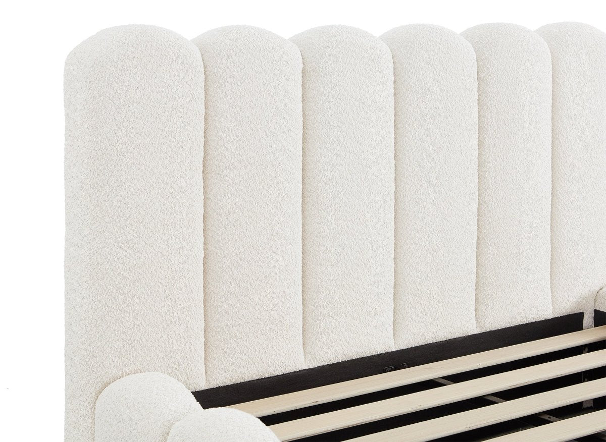 Lit double en tissu bouclette beige 140x190 cm RITA