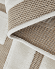 Tapis beige foncé à lettres beiges 160 x 230 cm KEZIA