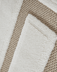 Tapis beige foncé à lettres beiges 200 x 290 cm KEZIA