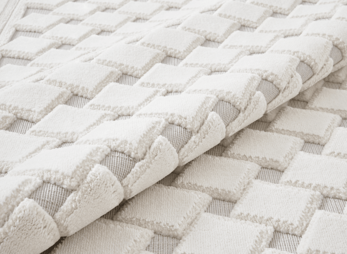 Tapis blanc écru effet moulure parisienne 154 x 230 cm LERIS