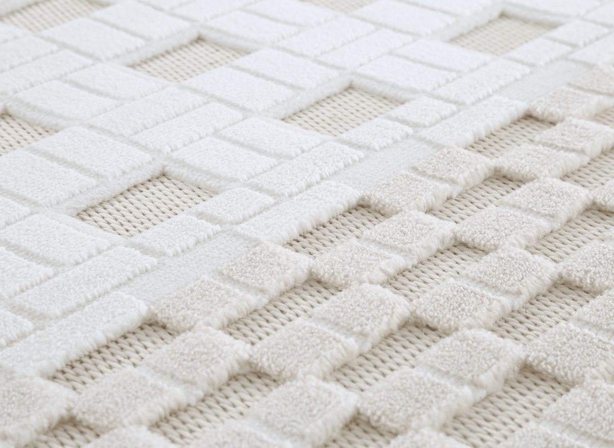 Tapis gris à motifs graphiques 160 x 230 cm ORCHIDÉE